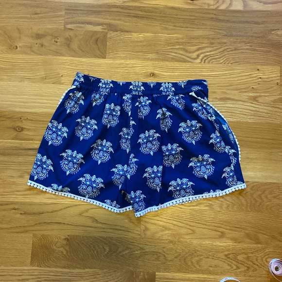 Cynthia Mehra Blue Print Comfy stretch Waist Pajama Lounge Short - Picture 5 of 5